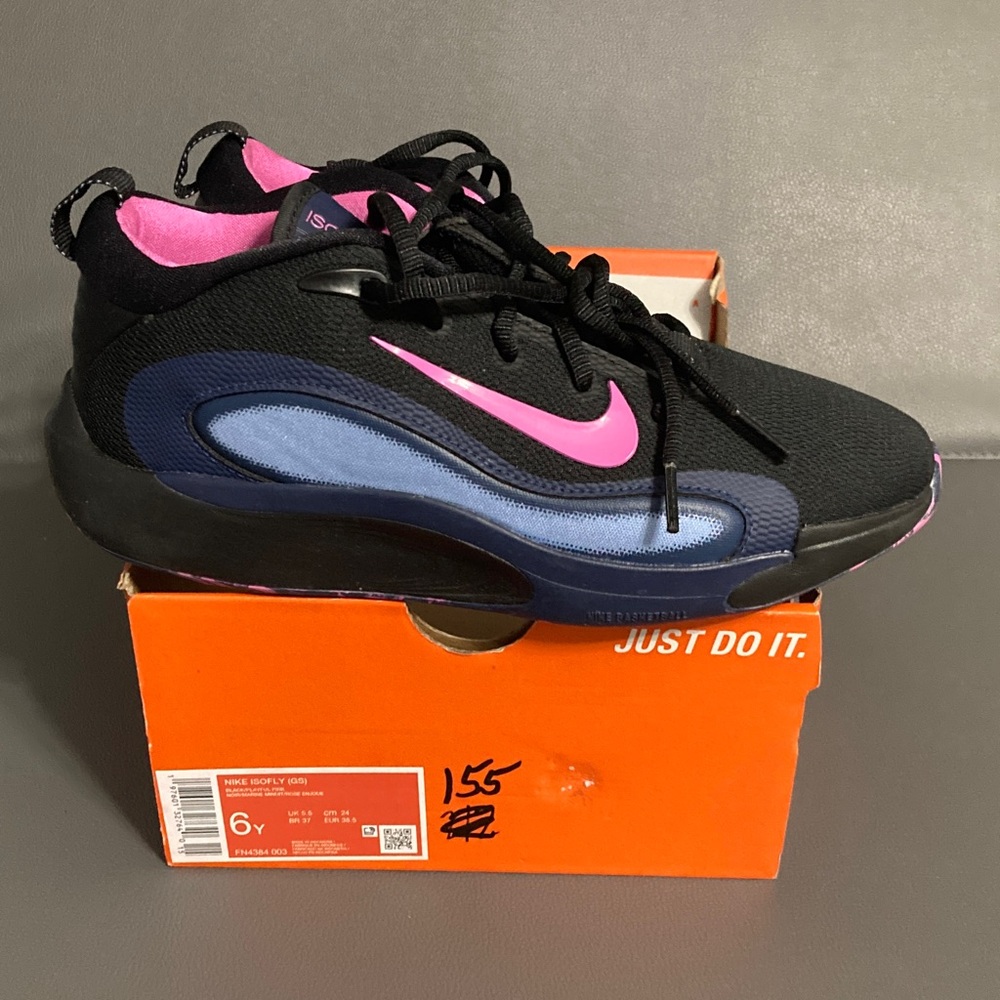 Nike Isofly Black and Pink Athletic Shoes